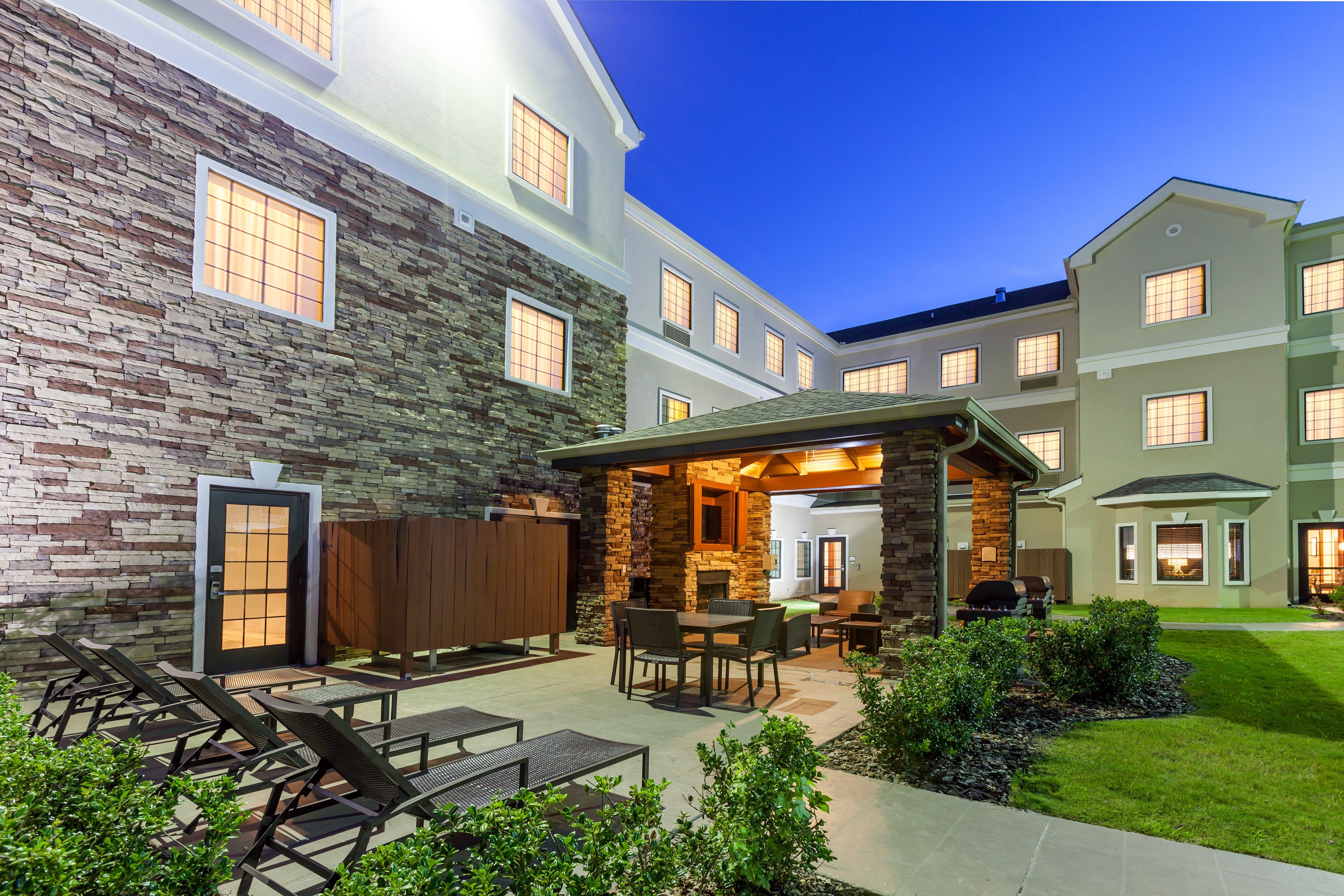 Staybridge Suites Tyler University Area By Ihg Exterior foto